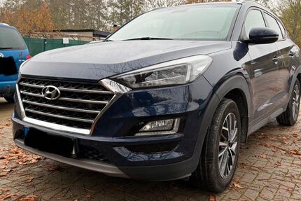 Hyundai TUCSON 71.000 km 19.400 € Wolfsburg 38444