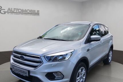 Ford Kuga 31.500 km 13.990 € Braunschweig 38110