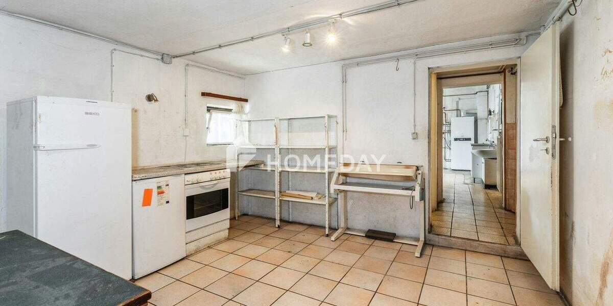 Einfamilienhaus Rühen - 7 Zimmer, 190 m&sup2;, 149.000&euro; | Angebot:25773238