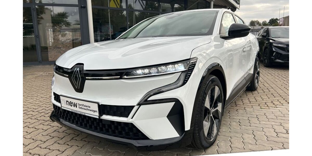 Renault Megane E-TECH 10.940 km 21.500 &euro; Braunschweig 38124