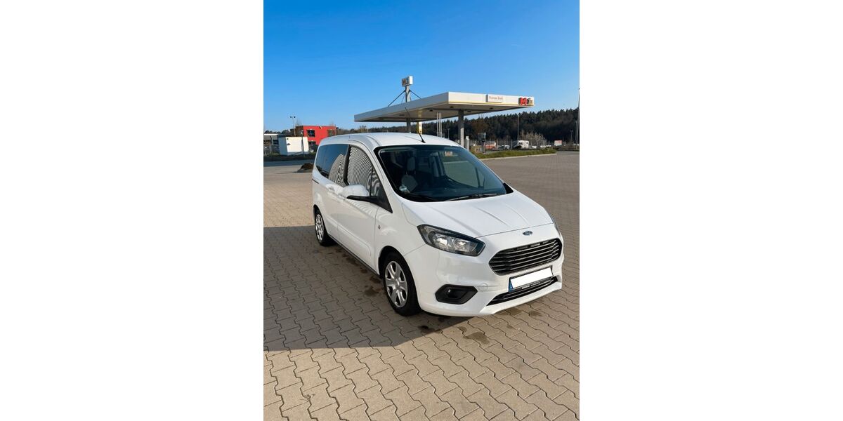 Ford Tourneo Courier 122.000 km 7.000 &euro; Braunschweig 38114