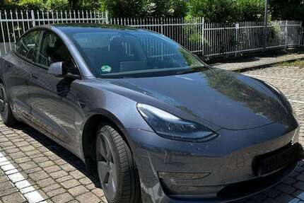 Tesla Model 3 43.500 km 33.590 &euro; Wolfsburg 38448