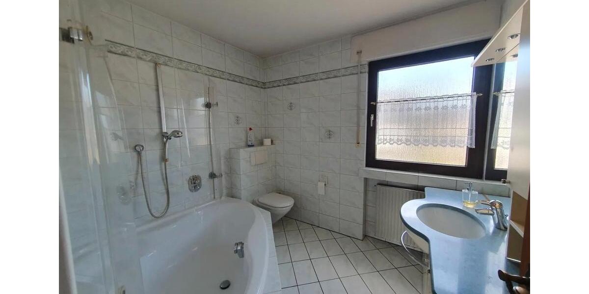 Reihenhaus Braunschweig Heidberg-Melverode - 5 Zimmer, 120 m&sup2;, 250.000&euro; | Angebot:27232009