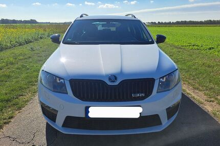 Skoda Octavia 205.000 km 10.500 € Hillerse 38543