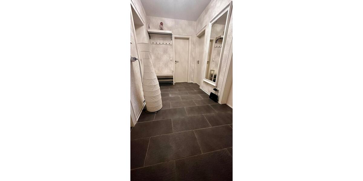 Erdgeschoßwohnung Wolfsburg - 3 Zimmer, 72 m&sup2;, 830&euro; | Angebot:26415865