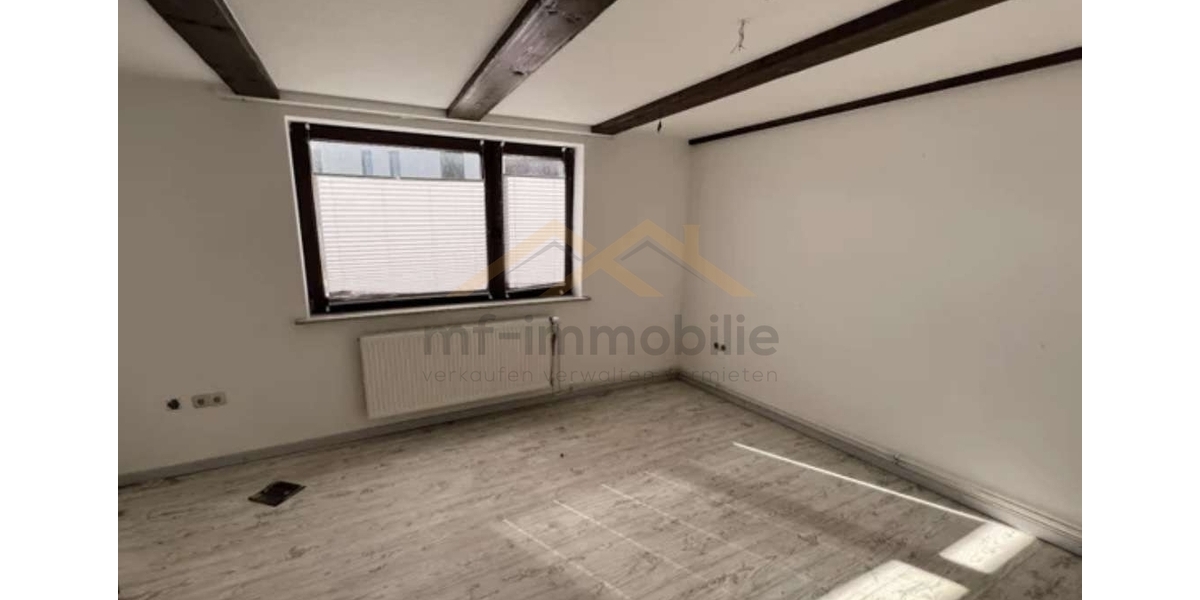 Mehrfamilienhaus mit 5 Wohnungen, mit Potenzial zur Aufteilung - Mehrfamilienhaus, Wohnhaus Lehre Helmstedt | Angebot:23765425