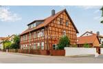 Mehrgenerationenhaus mit 4 Wohnungen & Nebengebäude, Werkstatt, Garage und großem Garten