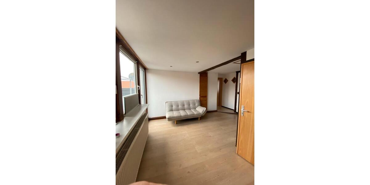 Dachgeschoßwohnung Wolfsburg - 1 Zimmer, 60 m&sup2;, 639&euro; | Angebot:26282985