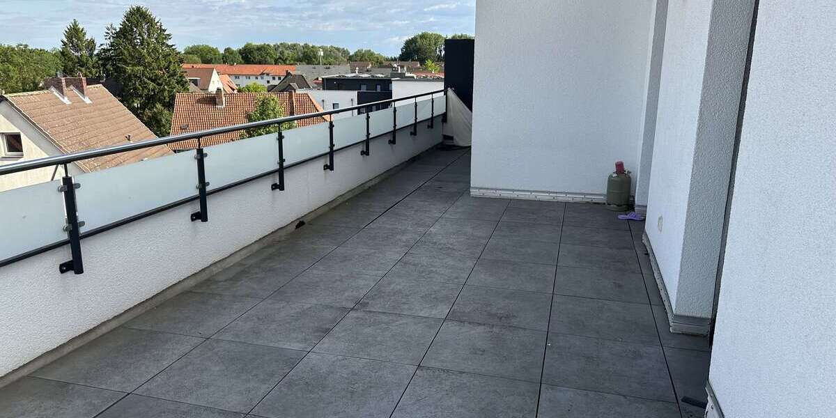 Etagenwohnung Braunschweig Rüningen - 3 Zimmer, 105 m&sup2;, 1.400&euro; | Angebot:26361252