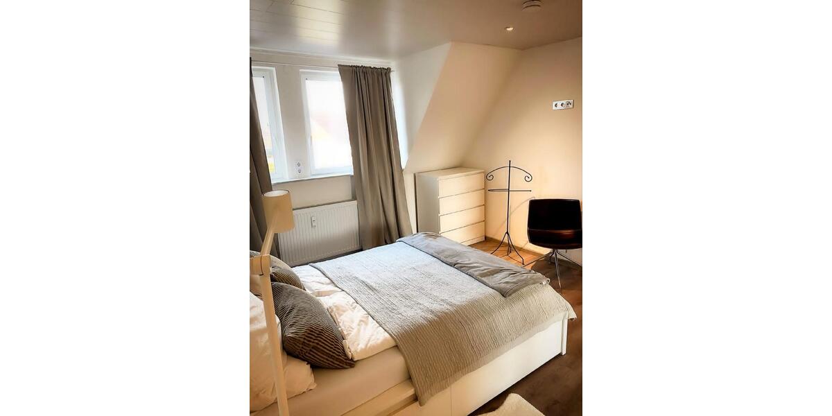 Etagenwohnung Rühen - 4 Zimmer, 75 m&sup2;, 1.050&euro; | Angebot:25519810