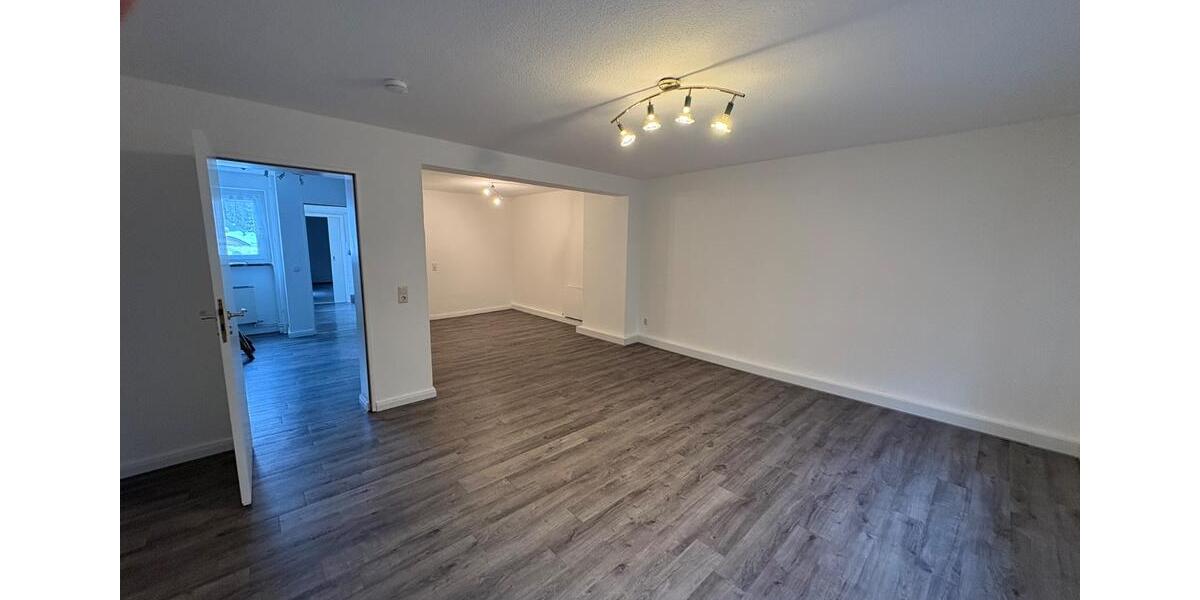 Etagenwohnung Helmstedt - 3 Zimmer, 82 m&sup2;, 520&euro; | Angebot:26214808
