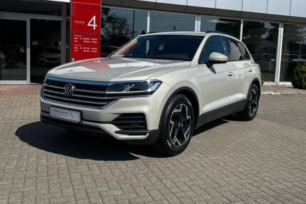 VW Touareg 23.521 km 49.970 &euro; Helmstedt 38350