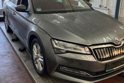 Skoda Superb 109.000 km 22.470 &euro; Helmstedt 38350