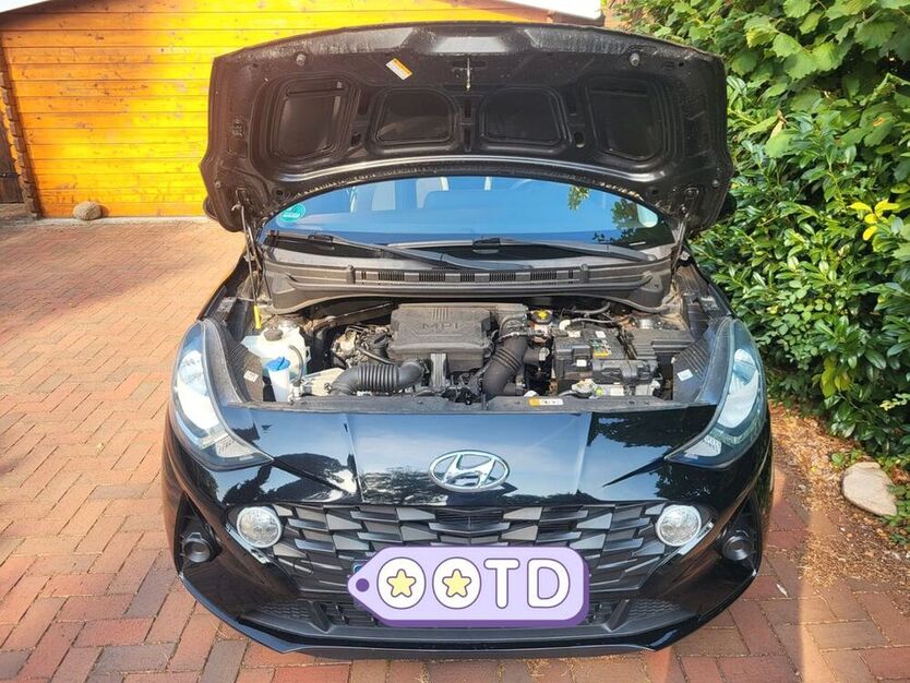 i10