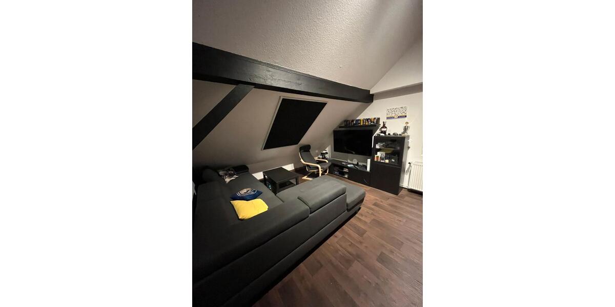 Dachgeschoßwohnung Sickte - 3 Zimmer, 57 m&sup2;, 650&euro; | Angebot:26537977
