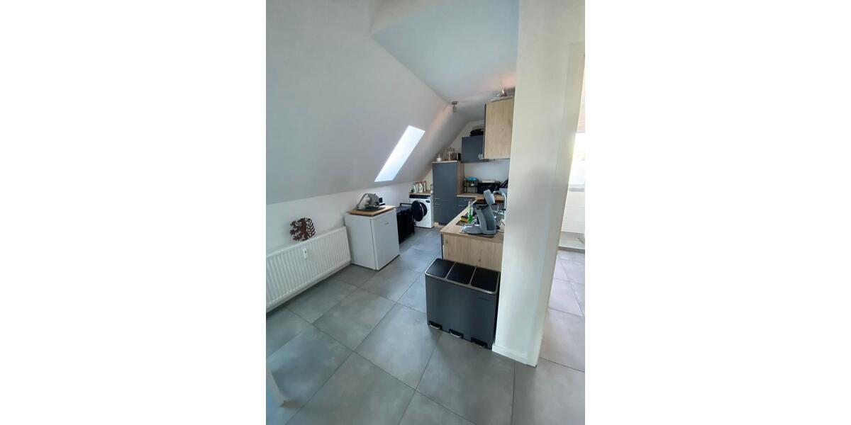 Dachgeschoßwohnung Braunschweig Westliches Ringgebiet - 2 Zimmer, 74 m&sup2;, 925&euro; | Angebot:26237603