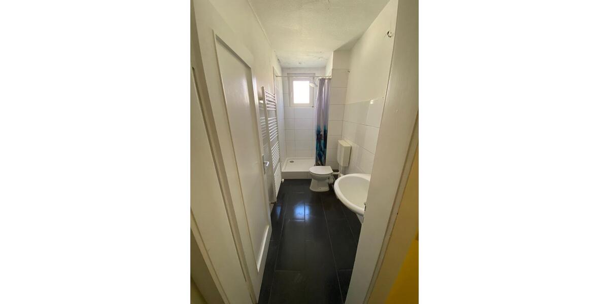 Etagenwohnung Helmstedt - 3 Zimmer, 57 m&sup2;, 450&euro; | Angebot:25354433