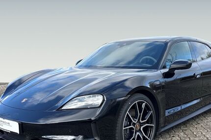 Porsche Taycan 12.499 km 85.860 &euro; Braunschweig 38114