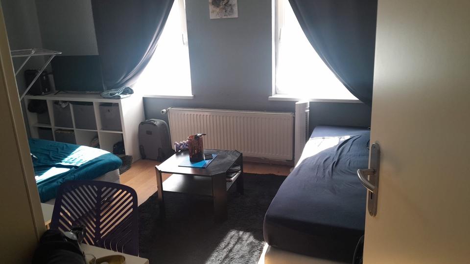 Etagenwohnung Braunschweig Östliches Ringgebiet - 4 Zimmer, 150 m&sup2;, 1.100&euro; | Angebot:26533699
