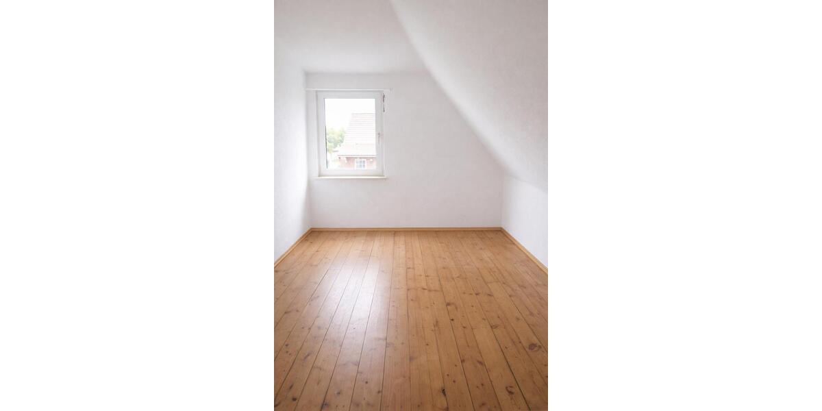 Doppelhaushälfte Schwülper - 4 Zimmer, 103 m&sup2;, 1.250&euro; | Angebot:25082181