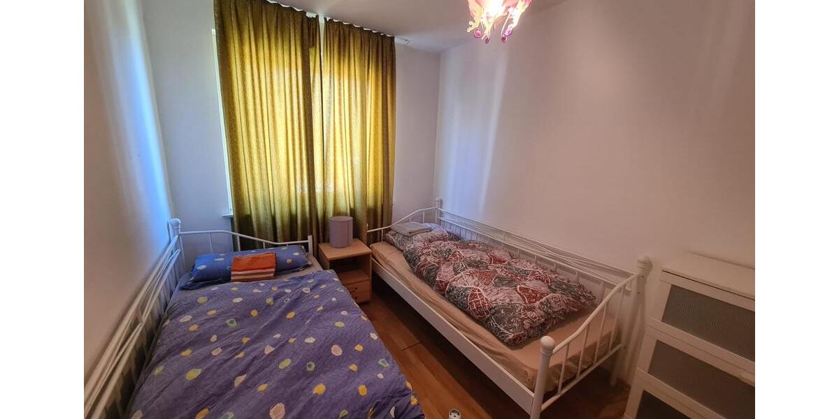 Dachgeschoßwohnung Braunschweig Wabe-Schunter-Beberbach - 3 Zimmer, 80 m&sup2;, 1.200&euro; | Angebot:26214824