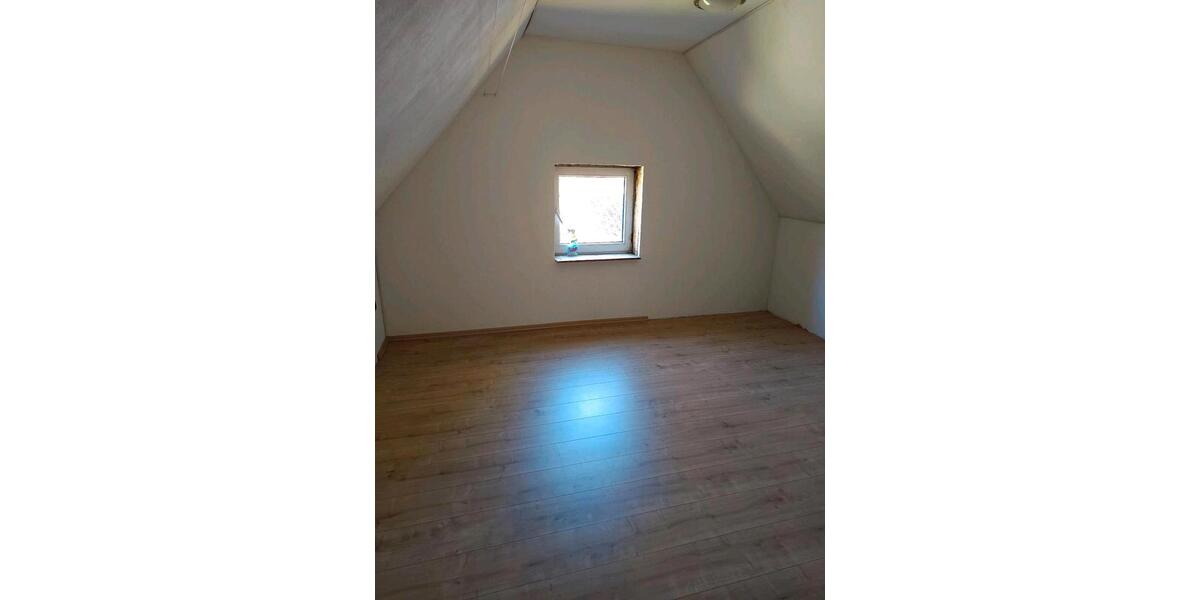 Einfamilienhaus Königslutter am Elm - 7.5 Zimmer, 150 m&sup2;, 180.000&euro; | Angebot:26803319