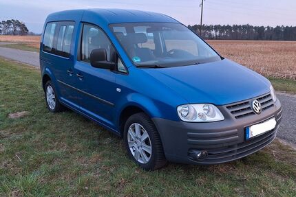 VW Caddy 180.000 km 4.500 &euro; Hillerse 38543