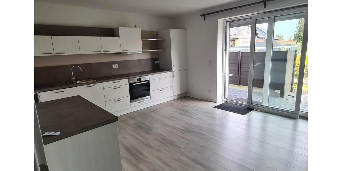 Erdgeschoßwohnung Rühen - 2 Zimmer, 78 m&sup2;, 700&euro; | Angebot:26226922