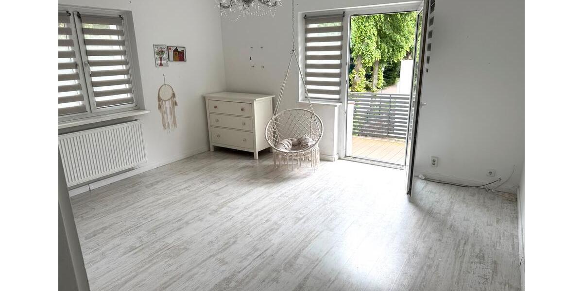 Doppelhaushälfte Helmstedt - 6 Zimmer, 200 m&sup2;, 1.600&euro; | Angebot:25049139