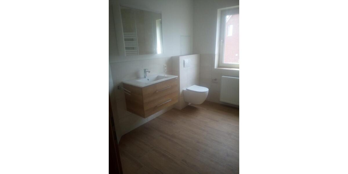 Etagenwohnung Oebisfelde-Weferlingen Weferlingen - 3 Zimmer, 78 m&sup2;, 670&euro; | Angebot:26356160