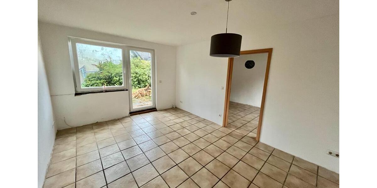 Gemütliche zwei Zimmer Erdgeschoss Wohnung 2 zimmer