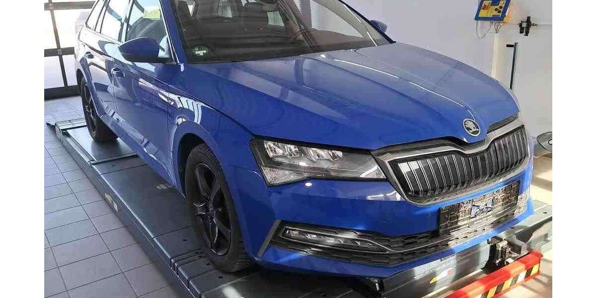 Skoda Superb 63.850 km 22.780 € Helmstedt 38350