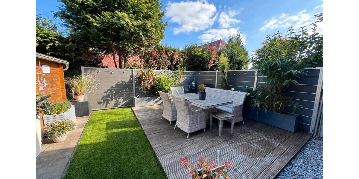 Moderne 3-Zi. Wohnung mit EBK, Carport, Wallbox & privatem Garten 3 zimmer