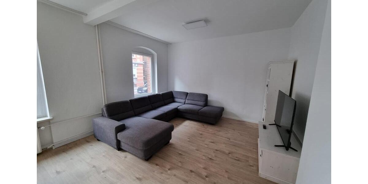 Erdgeschoßwohnung Braunschweig Nordstadt - 3 Zimmer, 70 m&sup2;, 1.100&euro; | Angebot:25843903