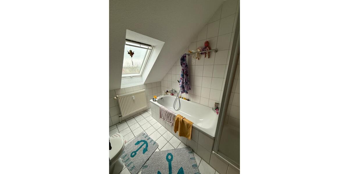 Etagenwohnung Sassenburg - 3 Zimmer, 75 m&sup2;, 550&euro; | Angebot:26269899