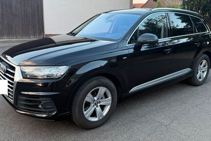 Audi Q7 149.000 km 28.000 &euro; Braunschweig 38122