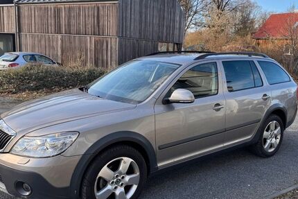 Skoda Octavia 183.000 km 4.990 &euro; Wahrenholz 29399