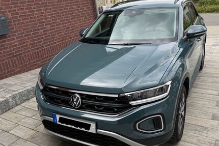VW T-Roc 18.100 km 25.750 € Braunschweig 38124