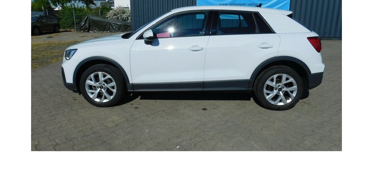 Audi Q2 30 1.0 TFSI BMT Navi Klima ALU 21.100 km 20.990 € Vordorf 38533