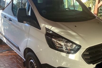 Ford Transit Custom 73.500 km 12.900 &euro; Wolfsburg 38446