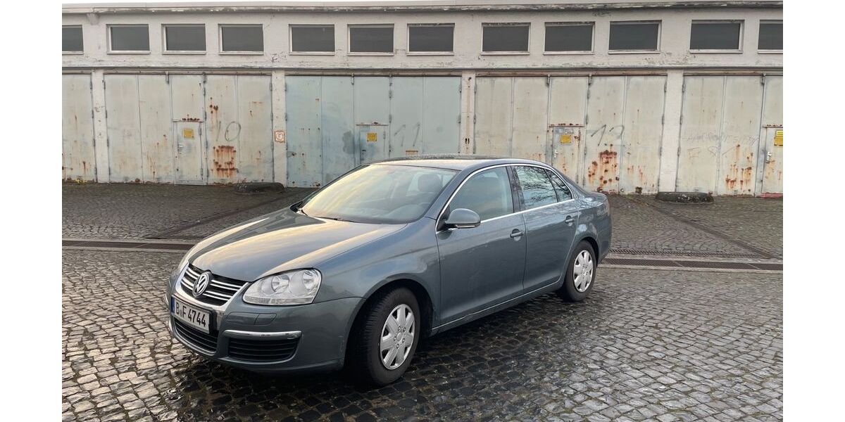VW Jetta 75.000 km 5.000 &euro; Braunschweig 38106
