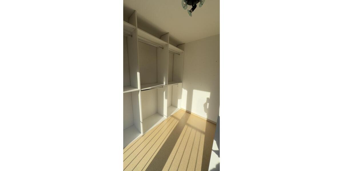 Haus mit moderner Küche, Kamin und bodentiefen Fenstern – sofort bezugsfertig! 6 zimmer