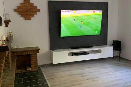 Wunderschöne 2-Zimmer Wohnung mit Garten direkt am Kaiserdom. 2 zimmer