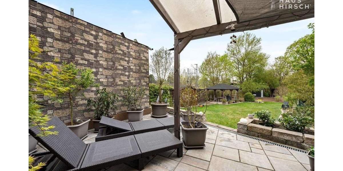 Doppelhaushälfte mit schönem Garten für Stadtmenschen 5 zimmer