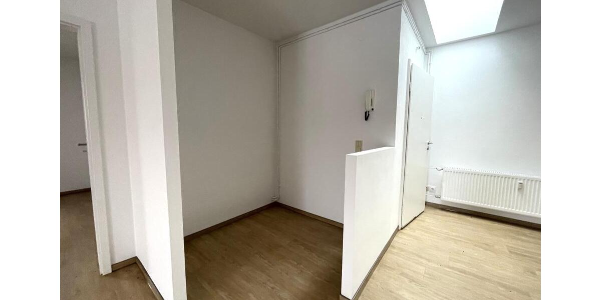 Dachgeschoßwohnung Rühen - 4 Zimmer, 81 m&sup2;, 655&euro; | Angebot:25869736