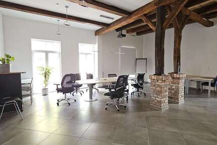 Büro in Wolfsburg 2.570 € 257 m² zimmer