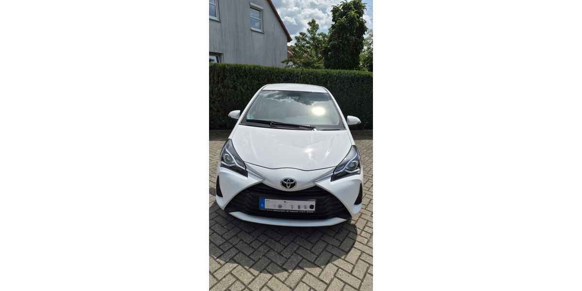 Toyota Yaris 45.100 km 10.900 &euro; Braunschweig 38126
