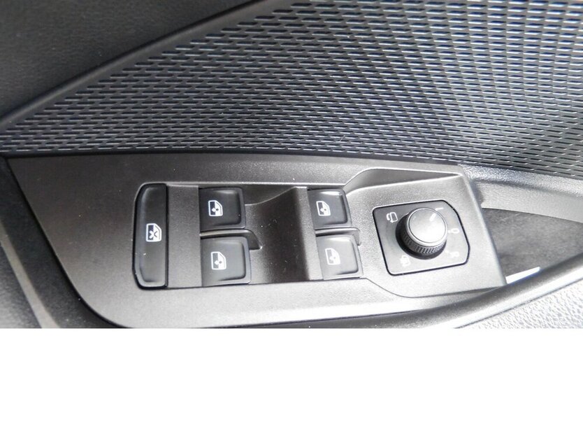 Octavia 1.4 Ambition Kombi Hybrid DSG Navi Klima
