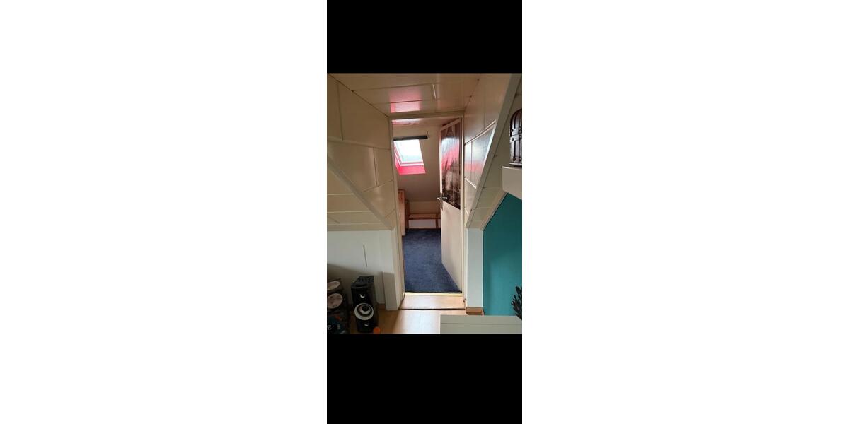 Dachgeschoßwohnung Leiferde - 2.5 Zimmer, 70 m&sup2;, 640&euro; | Angebot:25919893