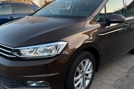 VW Touran 105.000 km 18.500 &euro; Lehre 38165